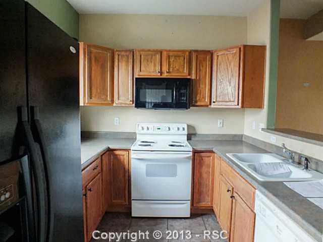 6749 Bismark Road Colorado Springs, CO 80922 - Photo 4 of 14