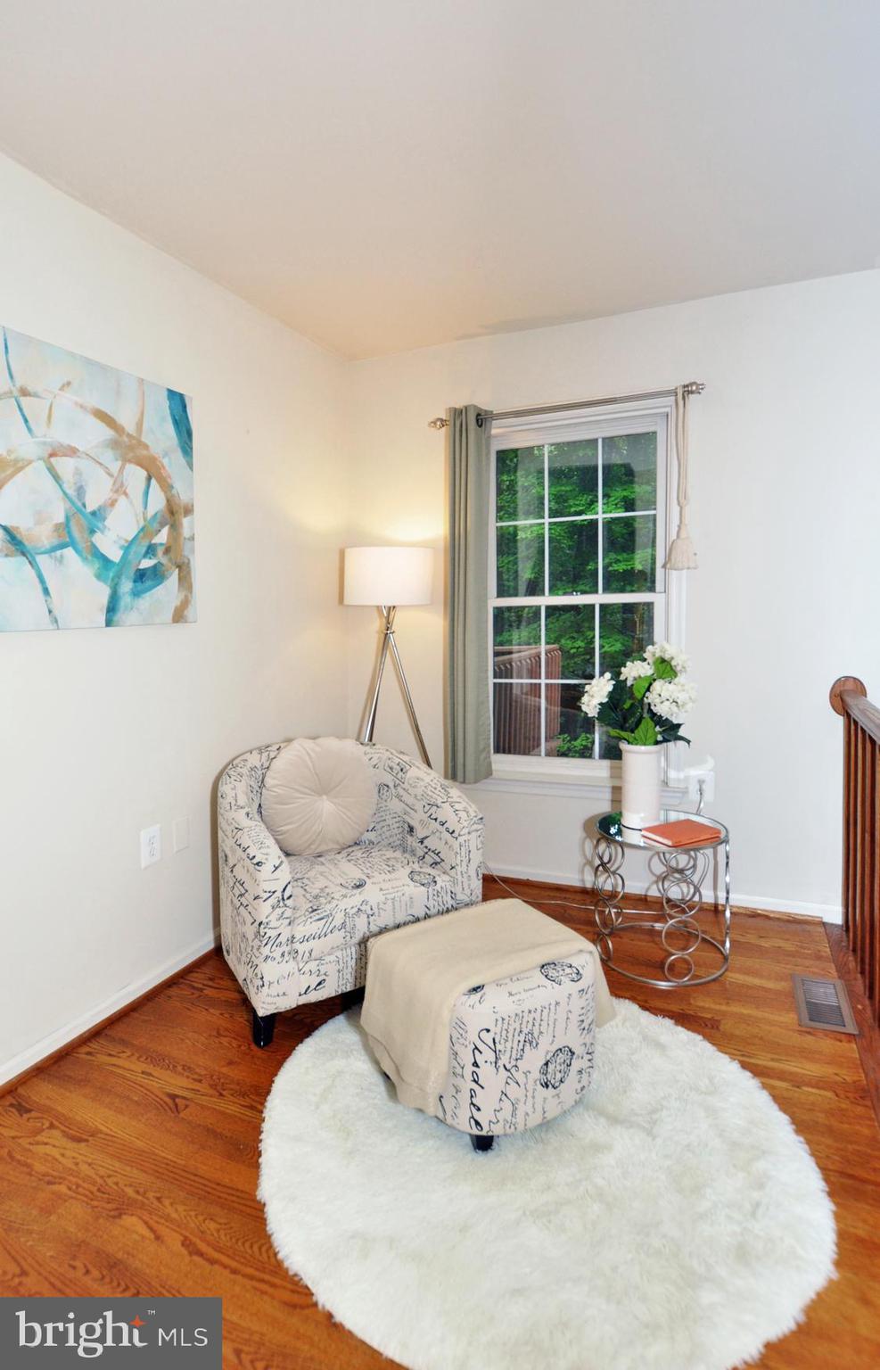 5447 Grove Ridge Way, Unit 115 Rockville, MD 20852 - Photo 11 of 36 Reading Nook
