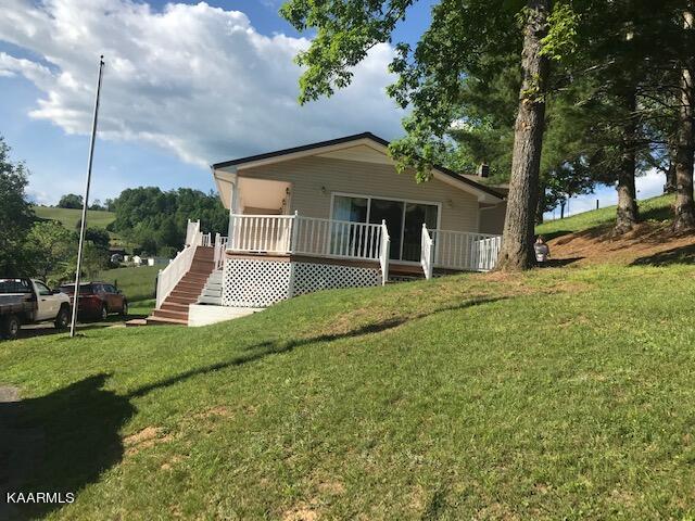 254 Shady Road Jonesville, VA 24263 - Photo 8 of 38 IMG_5500
