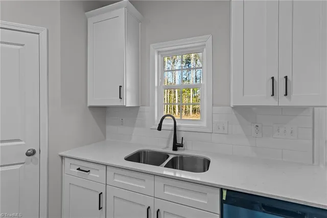 $369,000 | 407 Pinnacle Drive, Randleman, NC 27317