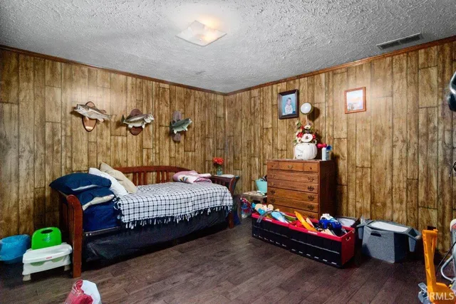 $210,000 | 104 North Walters Street, Fort Branch, IN 47648