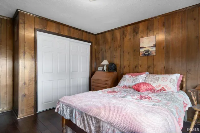 $210,000 | 104 North Walters Street, Fort Branch, IN 47648