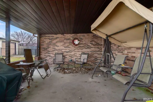 $210,000 | 104 North Walters Street, Fort Branch, IN 47648