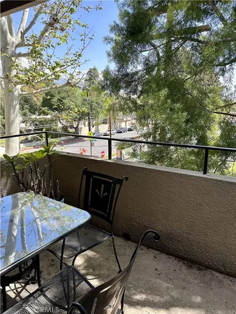$3,950 | 1000 East California Boulevard, Unit 307, Pasadena, CA 91106
