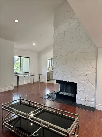 $3,950 | 1000 East California Boulevard, Unit 307, Pasadena, CA 91106