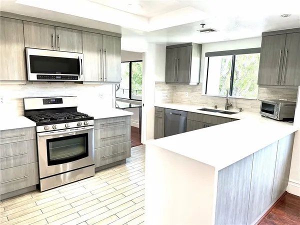 $3,950 | 1000 East California Boulevard, Unit 307, Pasadena, CA 91106