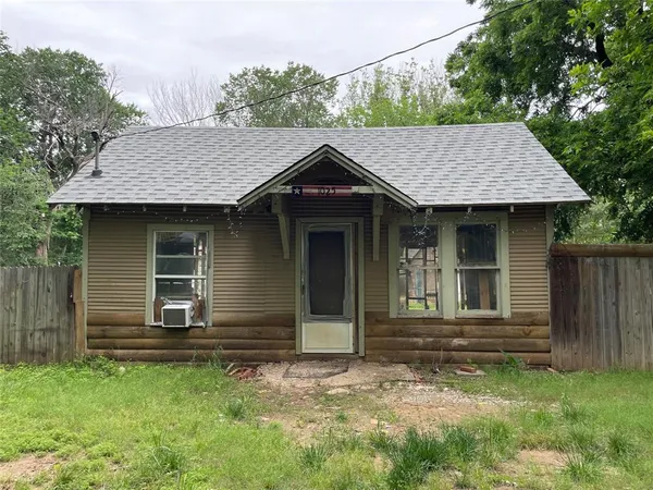 $140,000 | 1025 West Baker Street, Denison, TX 75020