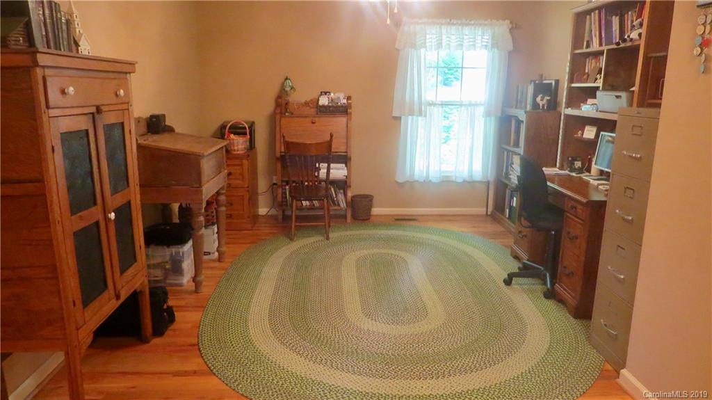 76 Bridgette Loop Road Hendersonville, NC 28791 - Photo 5 of 21 Gallery Image 5