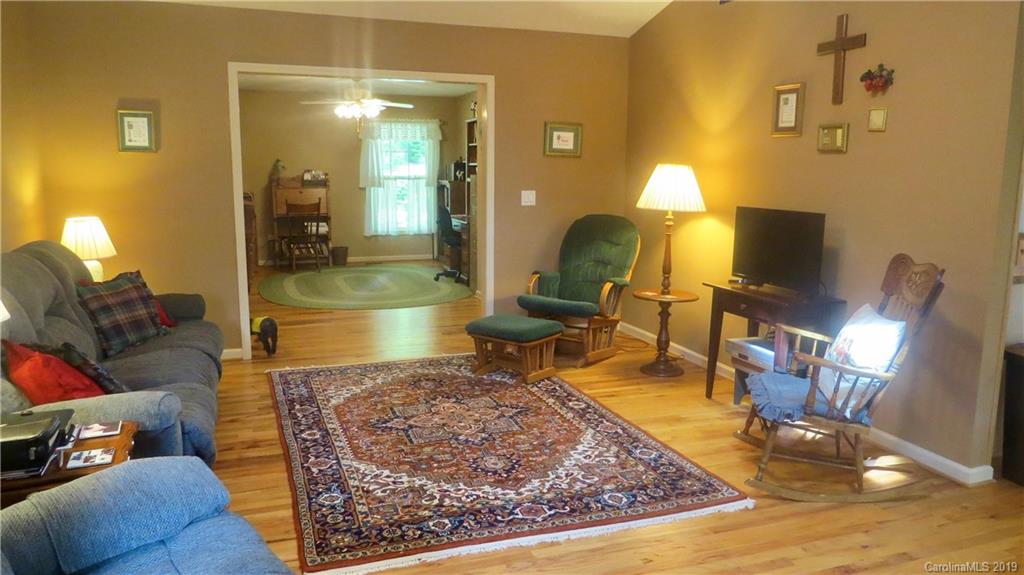 76 Bridgette Loop Road Hendersonville, NC 28791 - Photo 9 of 21 Gallery Image 9