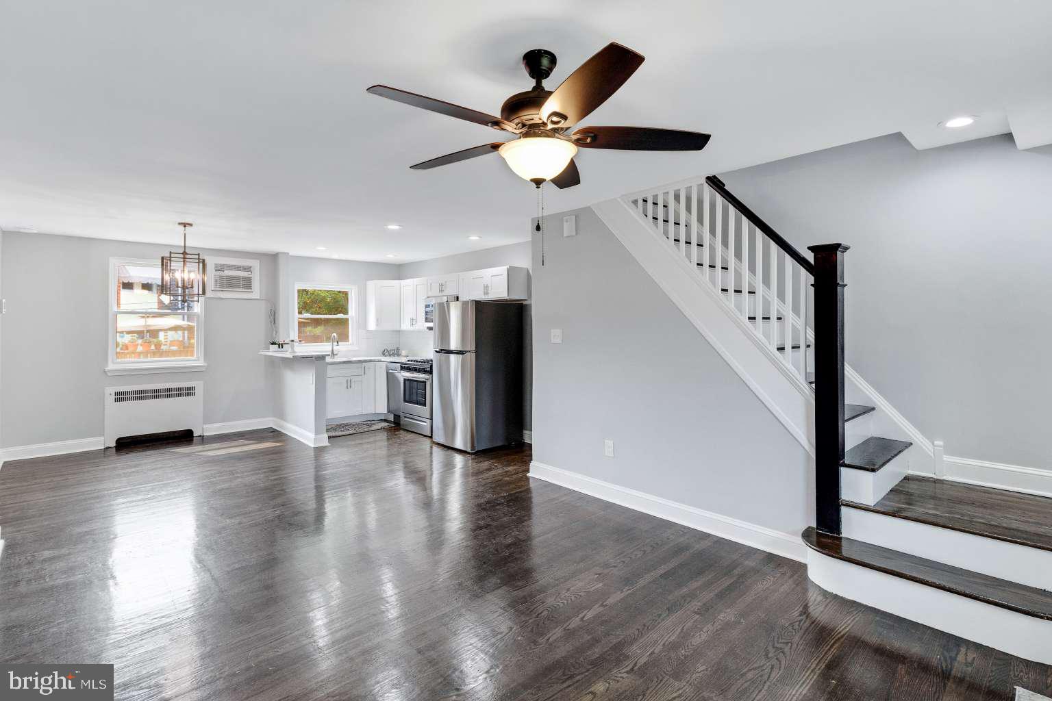 2644 Parma Road Philadelphia, PA 19131 - Photo 3 of 30 Gallery Image 3