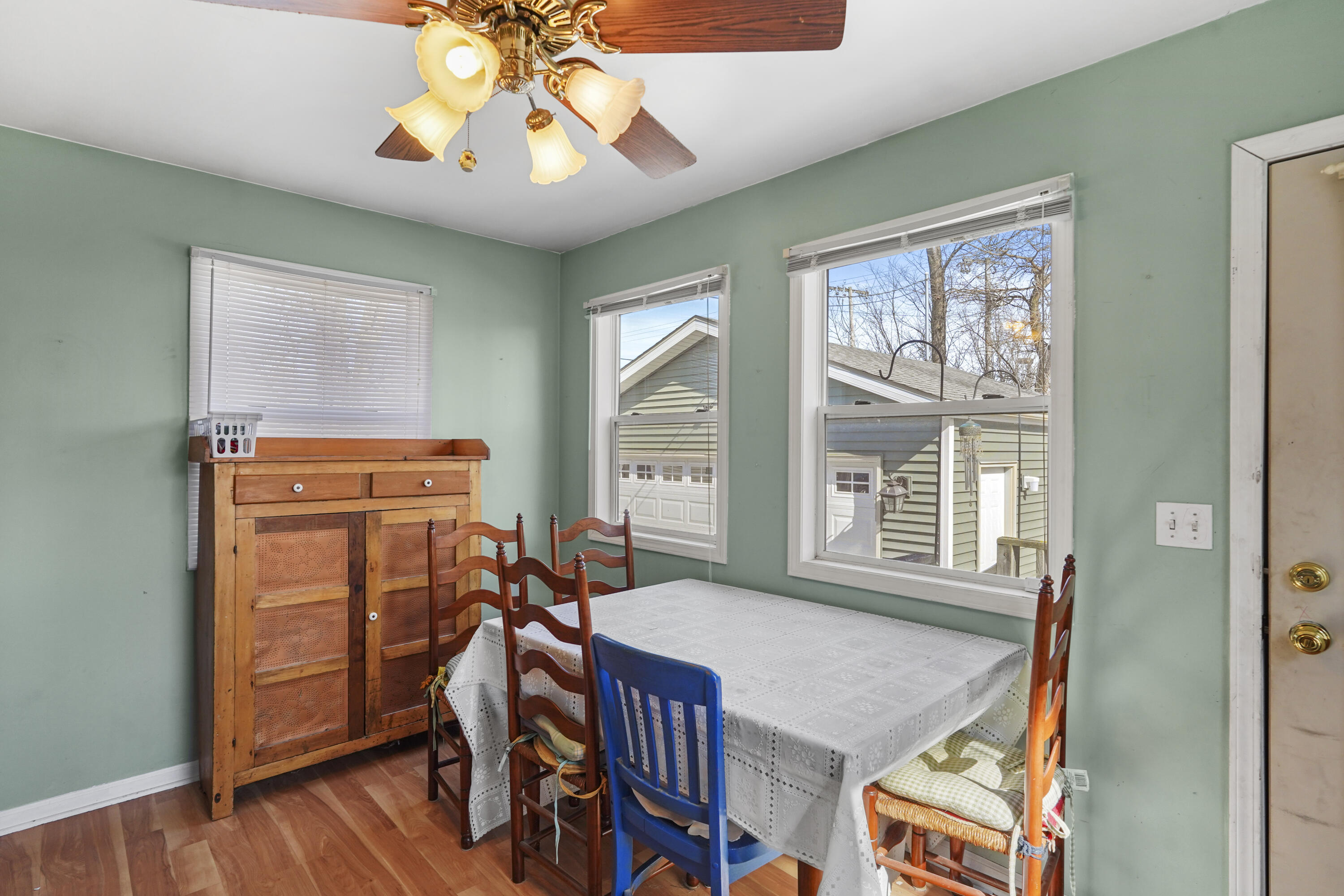 1105 Sycamore Street Crown Point, IN 46307 - Photo 11 of 18 3000x2001