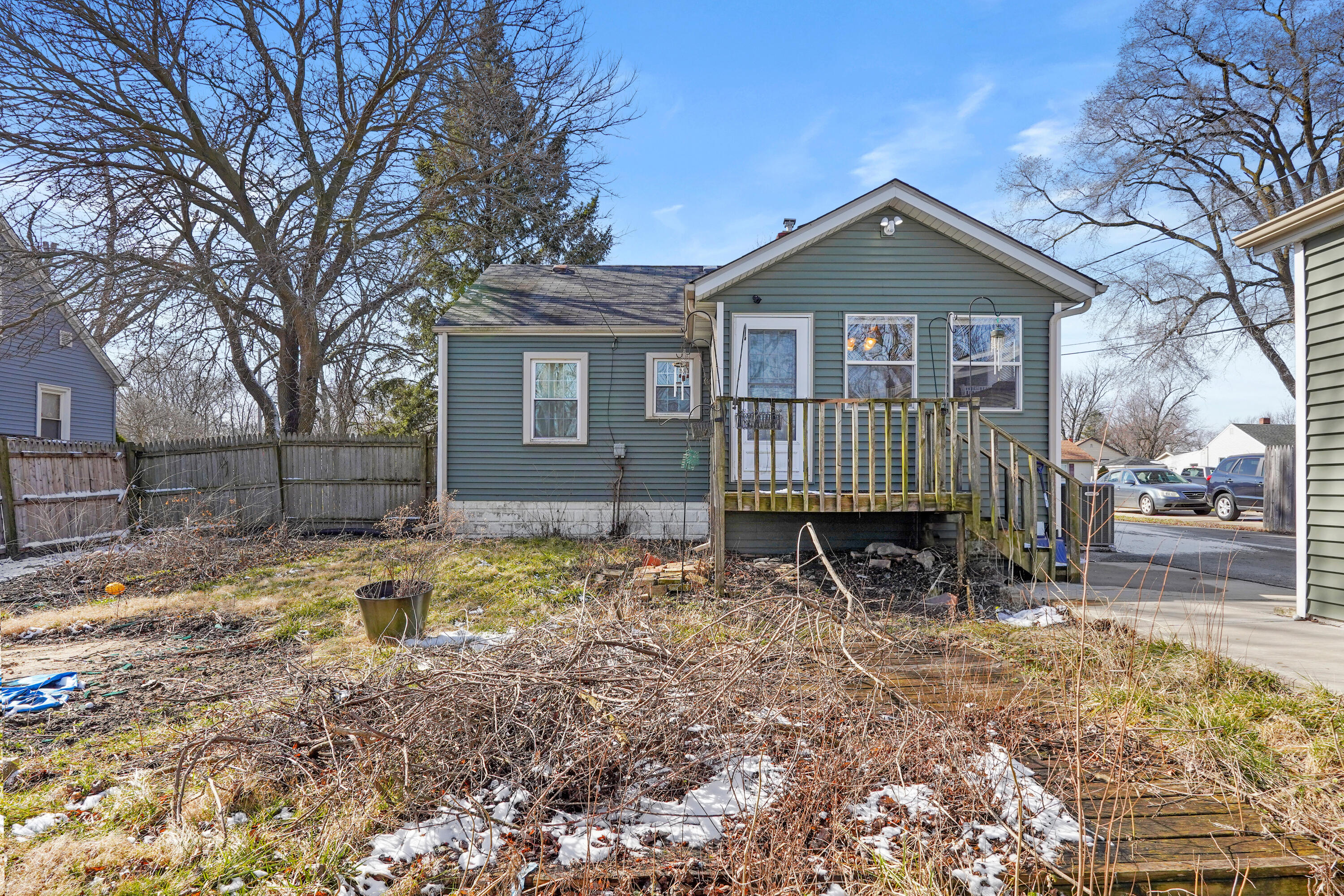 1105 Sycamore Street Crown Point, IN 46307 - Photo 17 of 18 3000x2000