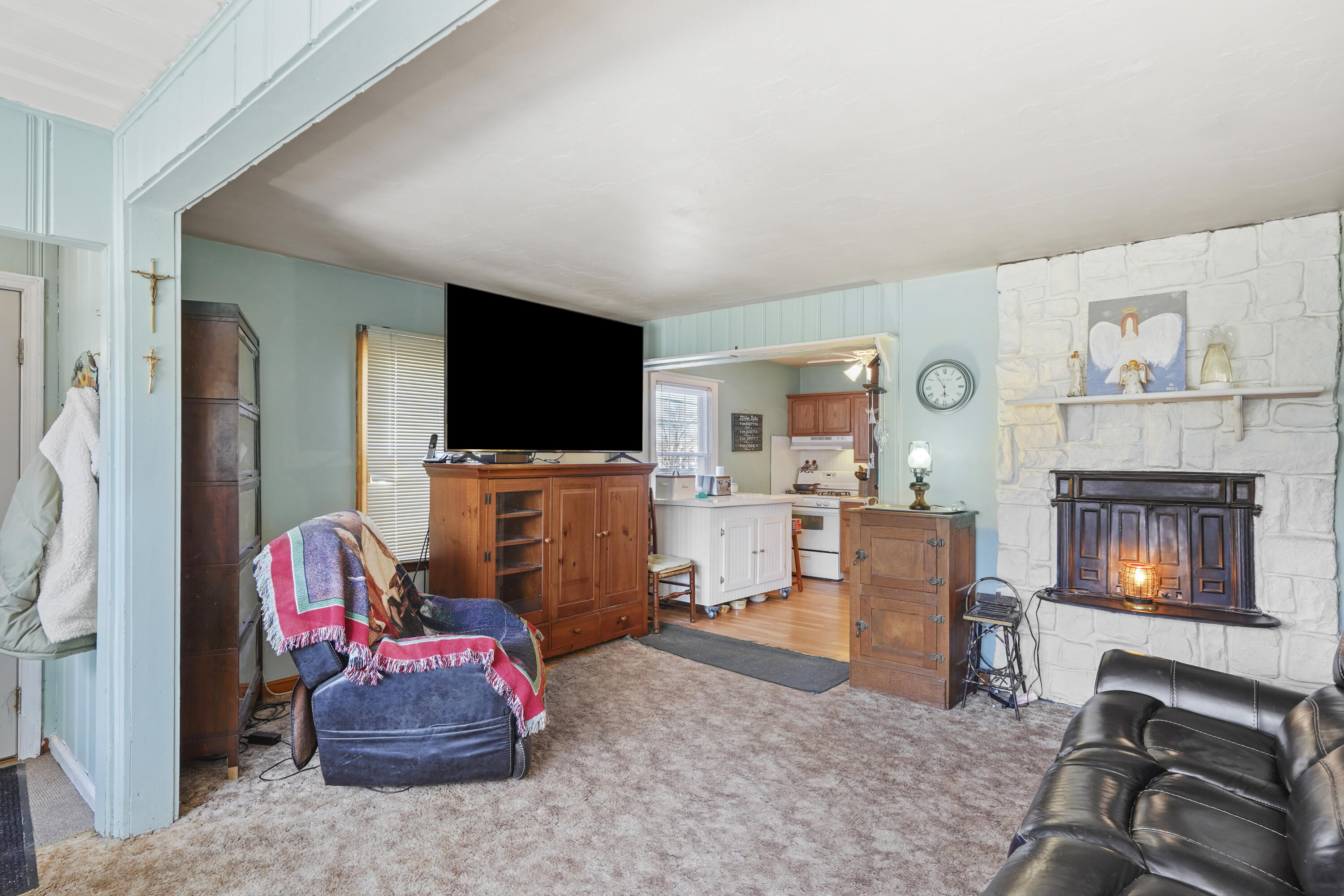 1105 Sycamore Street Crown Point, IN 46307 - Photo 4 of 18 3000x2000