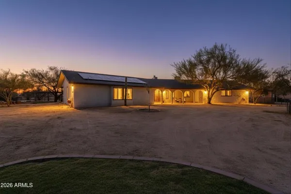 $700,000 | 34834 North 3rd Avenue, Phoenix, AZ 85086