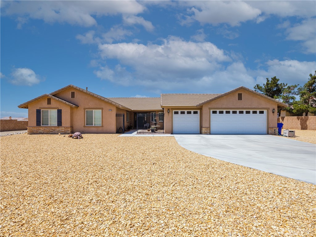 16976 Central Road Apple Valley, CA 92307 - Photo 1 of 1 Gallery Image 1
