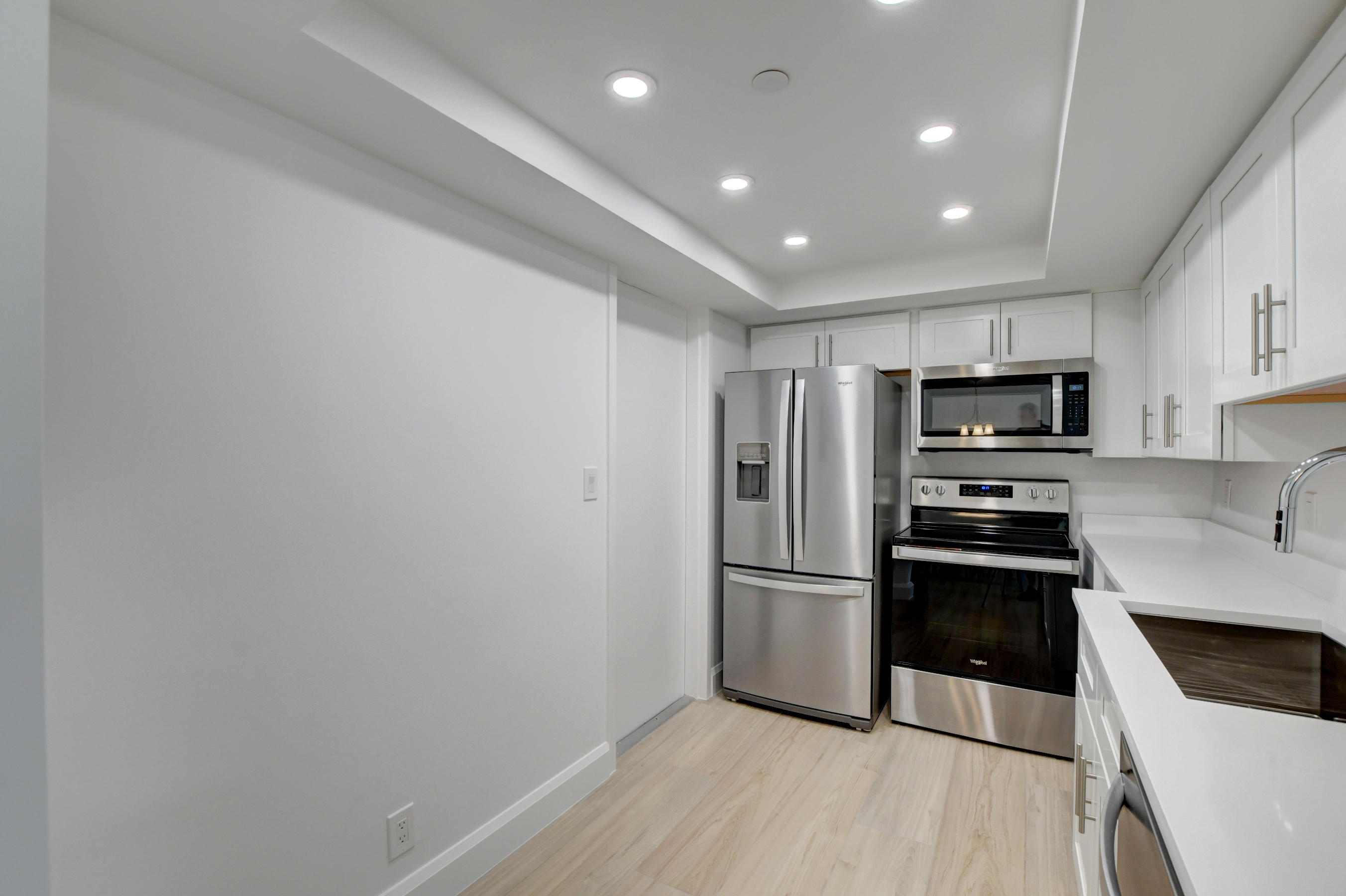 1846 Bridgewood Drive Boca Raton, FL 33434 - Photo 10 of 34 Kitchen 2