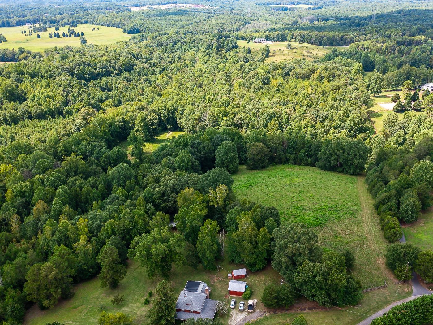 175 Rock Ridge Farm Road Campobello, SC 29322 - Photo 31 of 36