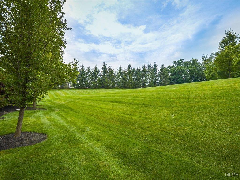 720 Dorset Road Allentown, PA 18104 - Photo 23 of 24 Gallery Image 23