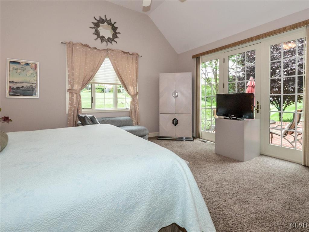 720 Dorset Road Allentown, PA 18104 - Photo 10 of 24 Gallery Image 10