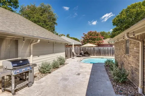 $590,000 | 10011 Glen Canyon Drive, Dallas, TX 75243