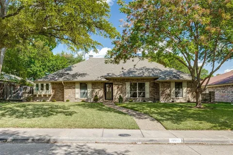 $590,000 | 10011 Glen Canyon Drive, Dallas, TX 75243