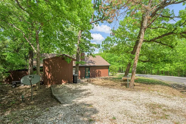 $2,500 | 5 Juanita Drive, Pottsboro, TX 75076