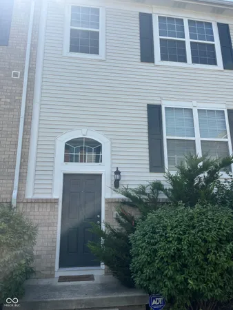$2,100 | 12721 Tamworth Drive, Fishers, IN 46037
