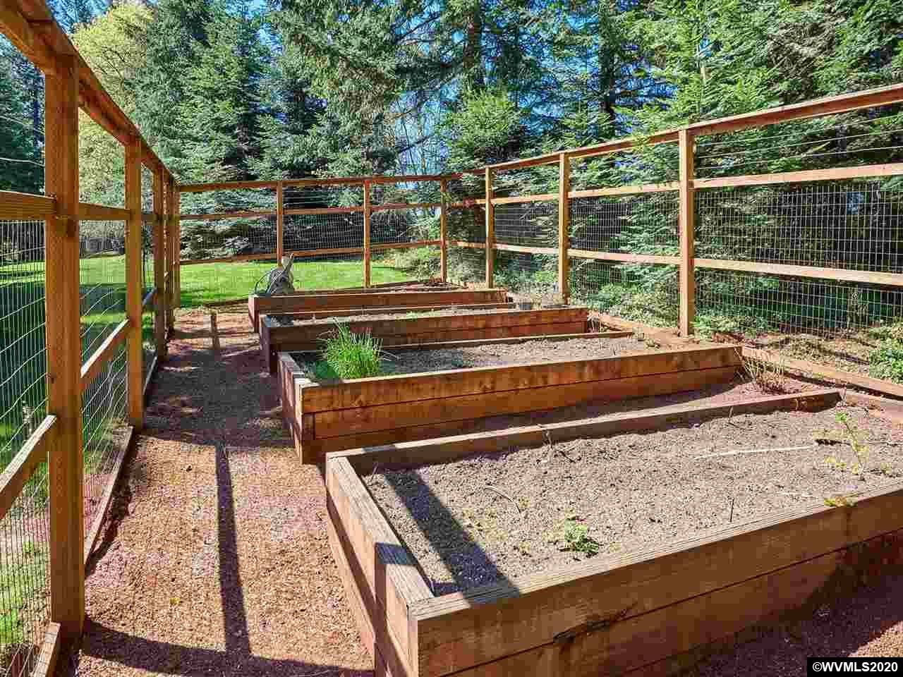 17403 Powers Creek Loop Road Northeast Silverton, OR 97381 - Photo 29 of 40 Gallery Image 29