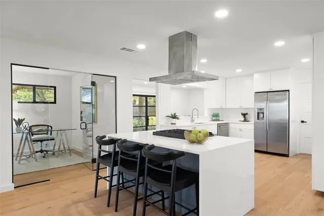 $1,490,000 | 7507 Downridge Drive, Austin, TX 78731