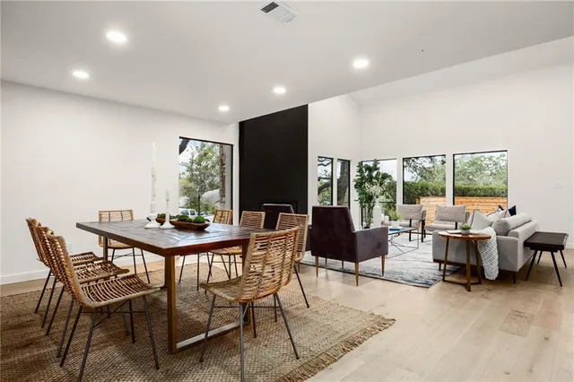 a view of a livingroom with furniture and window