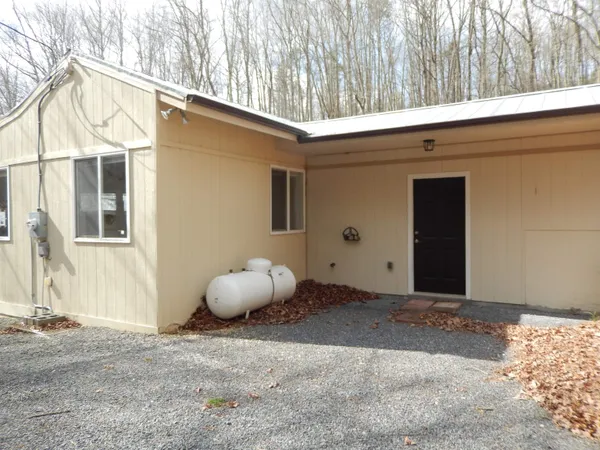 $175,000 | 1308 Spruce Street, Monterey, VA 24465