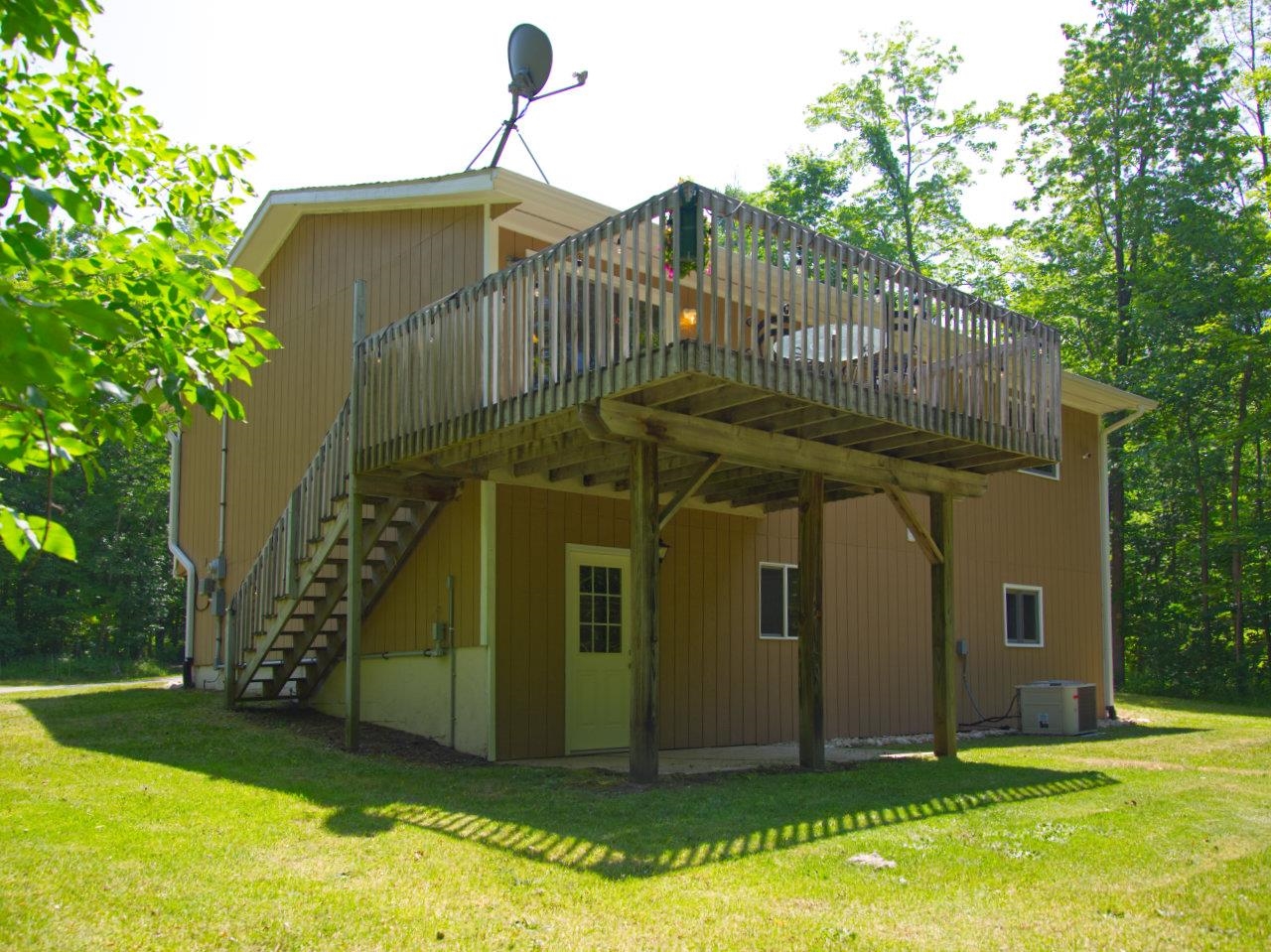 176 South Eldridge Road Benzonia, MI 49616 - Photo 58 of 69 1917534-57.JPG