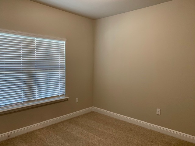 9343 Eiland Drive, Unit 46 Foley, AL 36535 - Photo 13 of 26 Guest bedroom