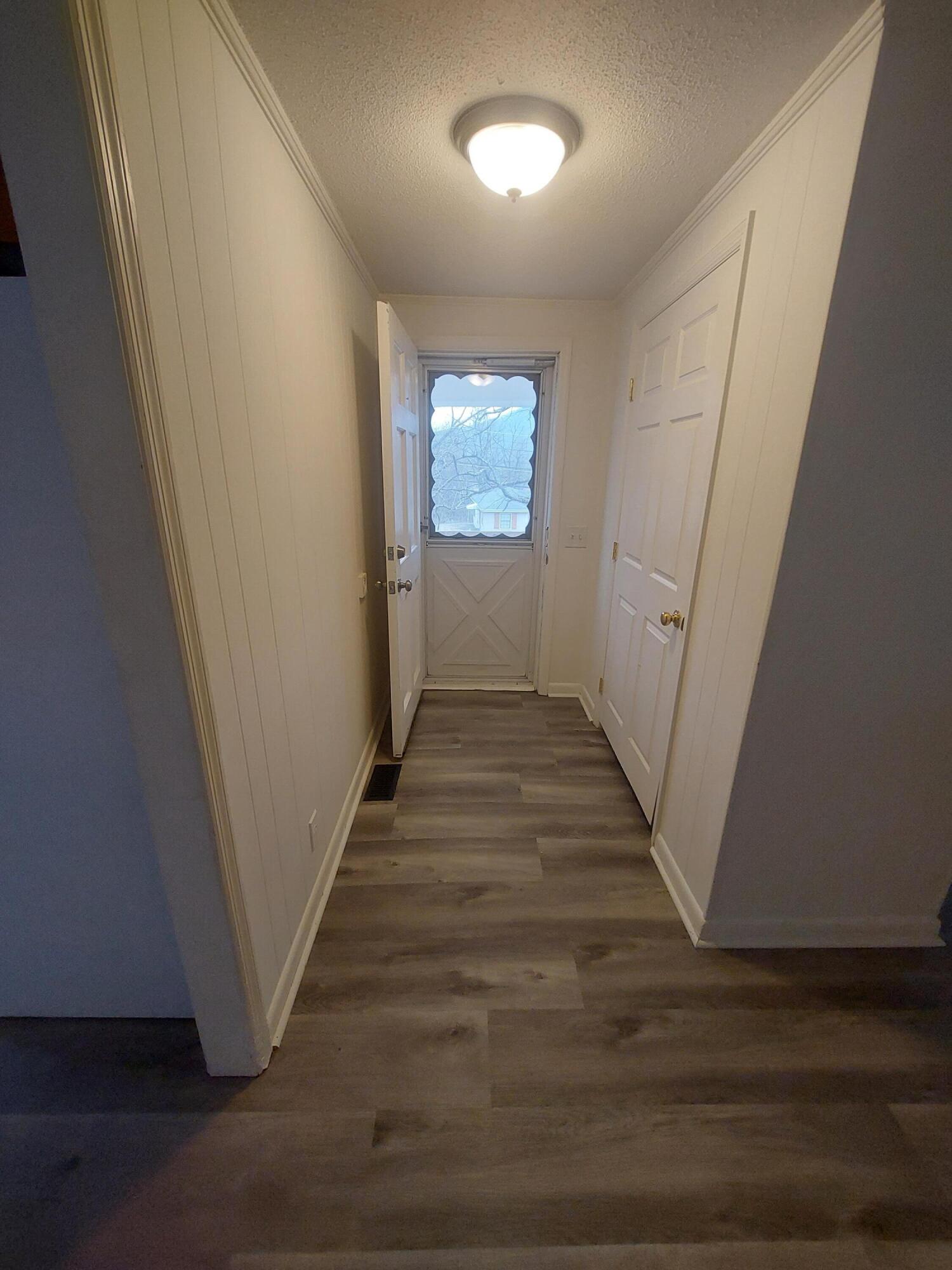 413 Isbill Road Chattanooga, TN 37419 - Photo 9 of 51 20230220_152919