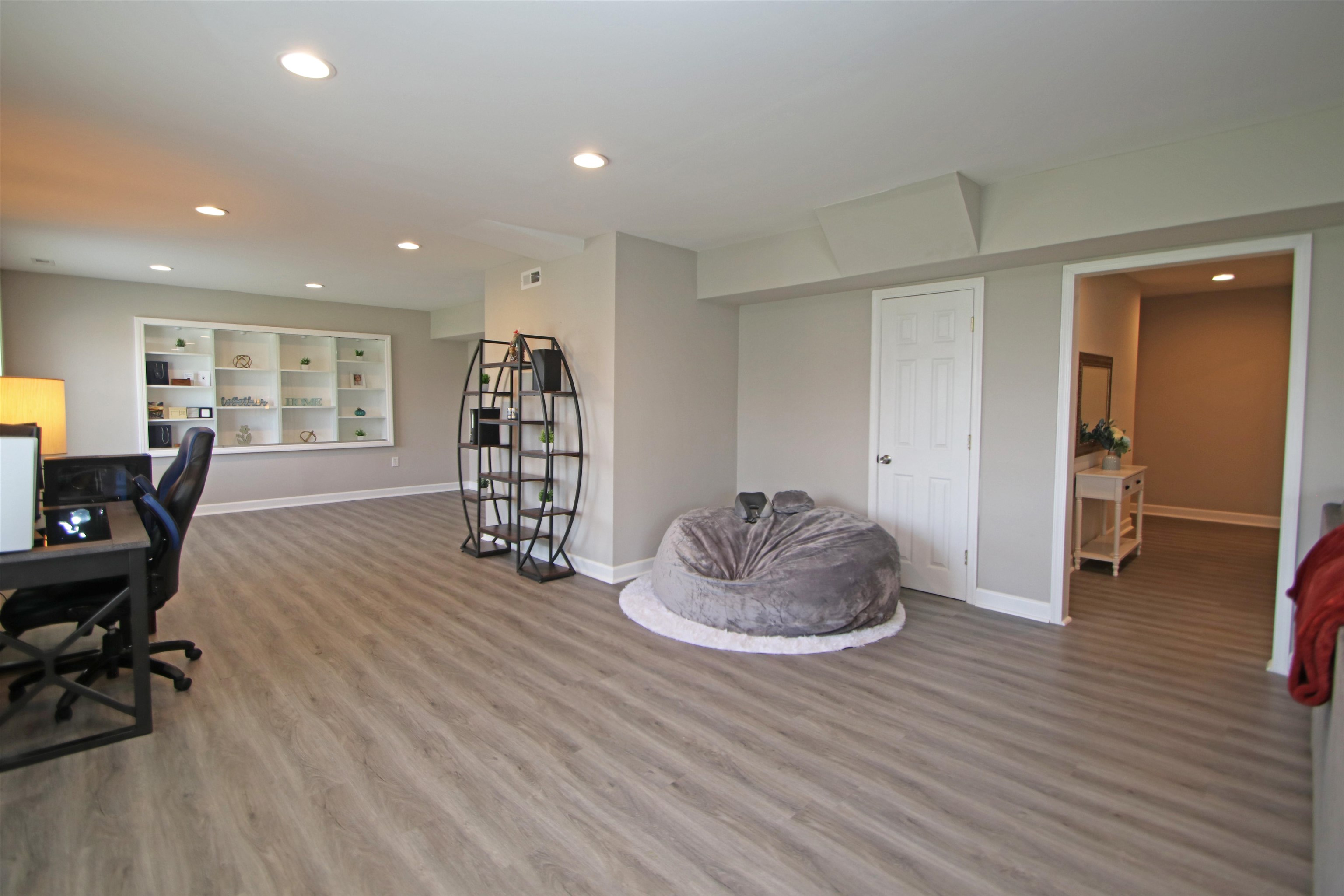 224 Spring Run Lane Waynesboro, VA 22980 - Photo 38 of 52 a living room with furniture and a wooden floor