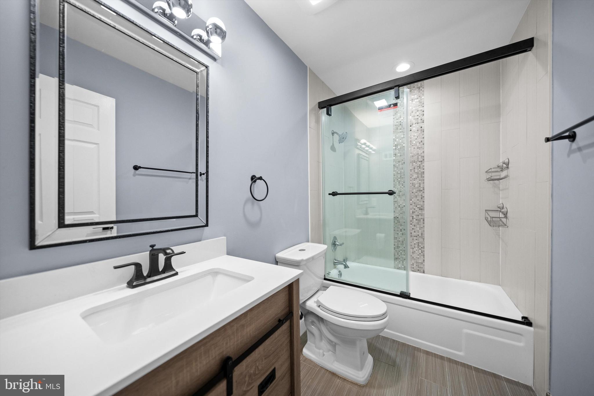 967 South Rolfe Street, Unit 2 Arlington, VA 22204 - Photo 15 of 21