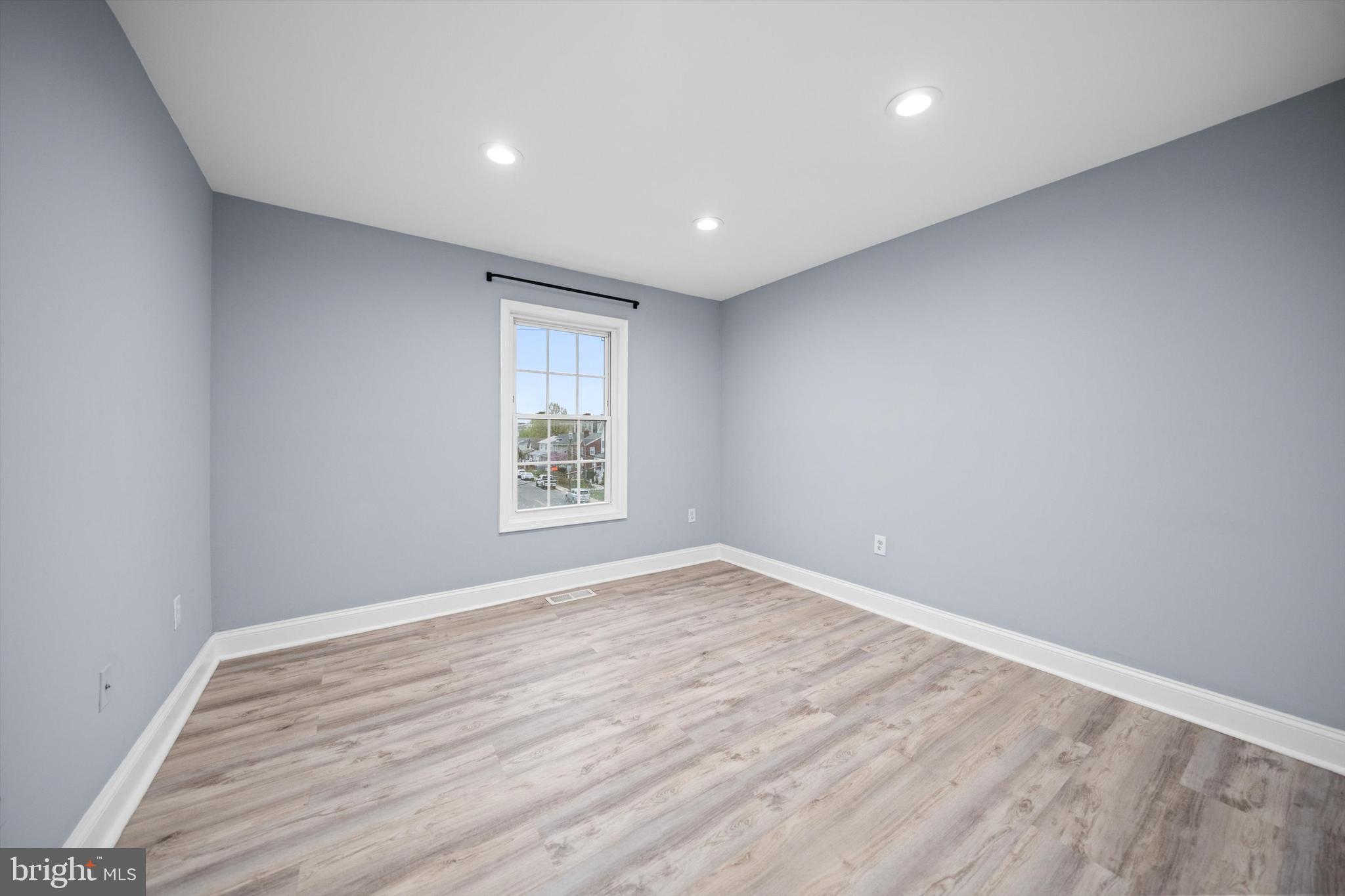 967 South Rolfe Street, Unit 2 Arlington, VA 22204 - Photo 17 of 21
