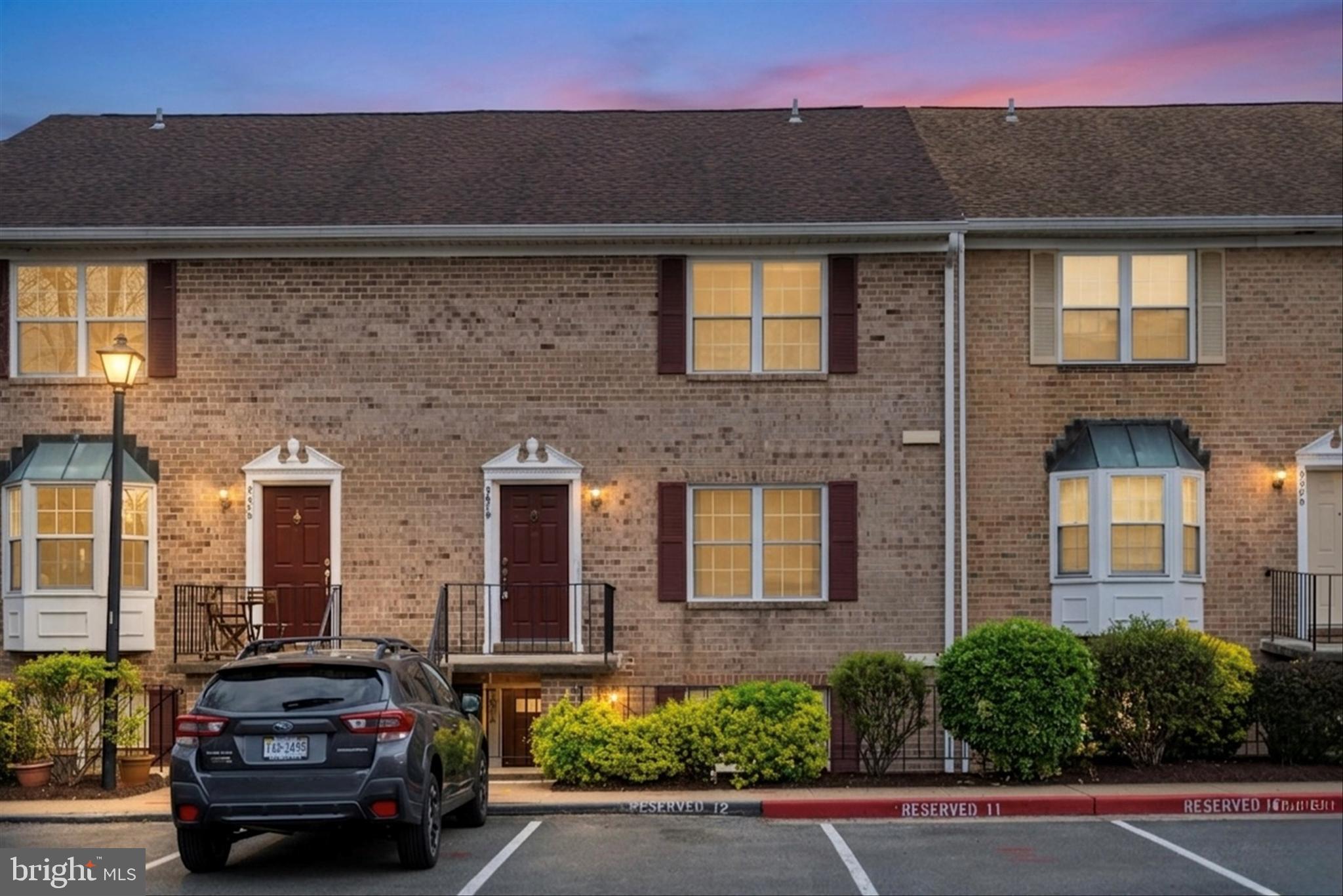 967 South Rolfe Street, Unit 2 Arlington, VA 22204 - Photo 2 of 21