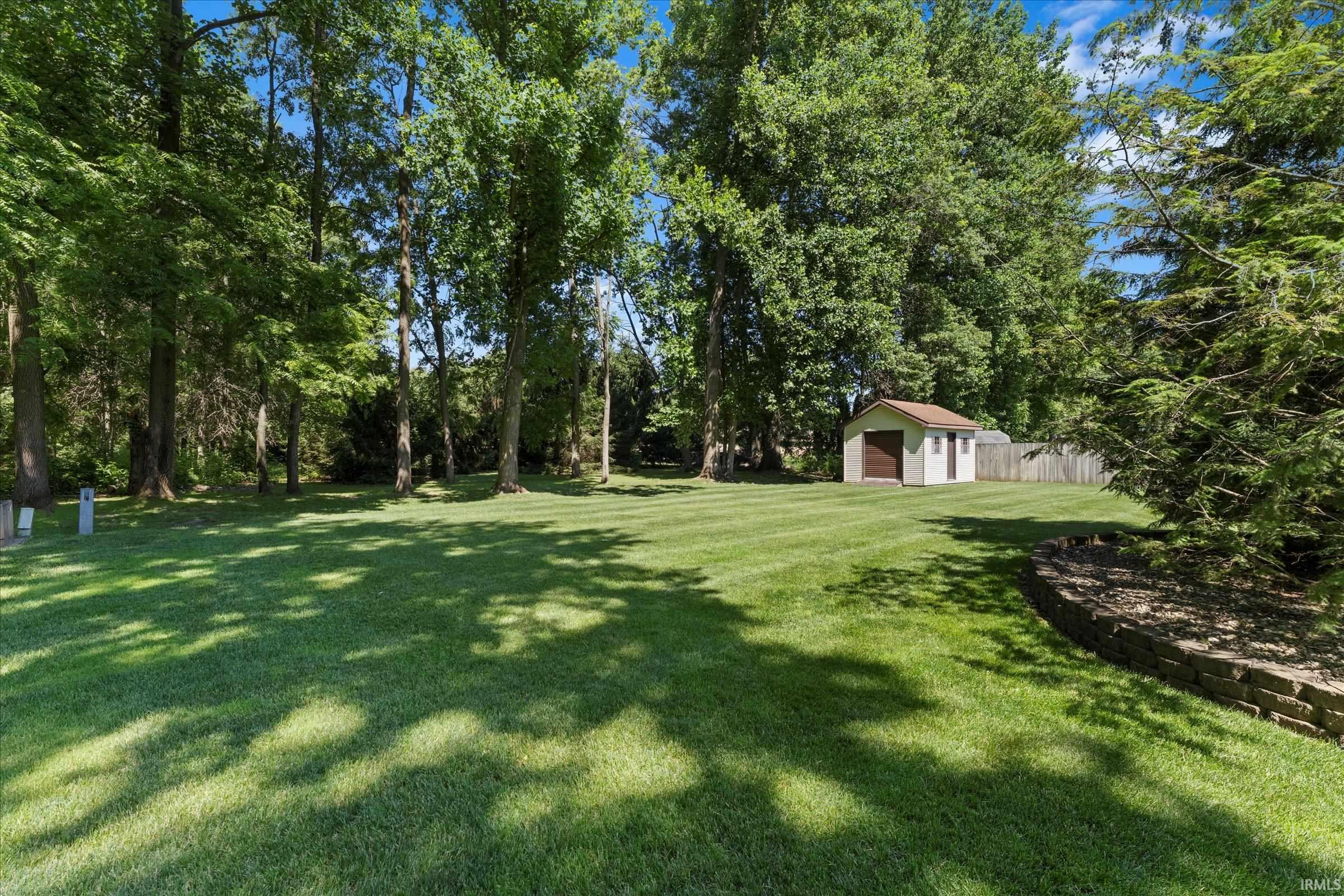 53097 Old Farm Road Elkhart, IN 46514 - Photo 31 of 47