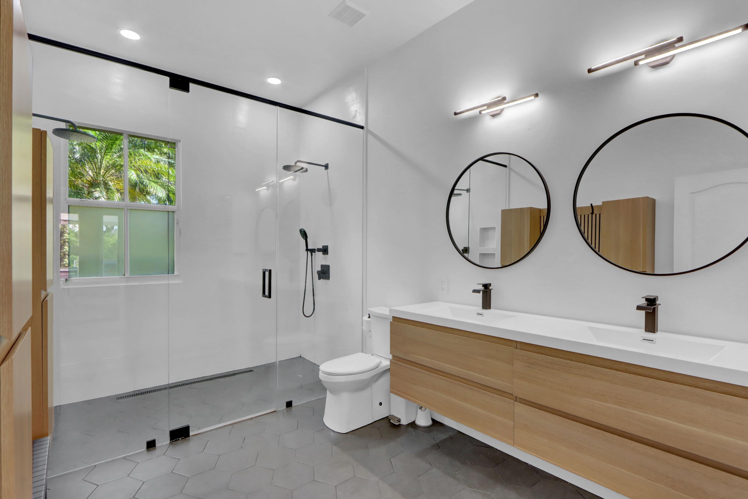 5885 Northwest 40th Terrace Boca Raton, FL 33496 - Photo 14 of 37 Primary Bathroom - 1