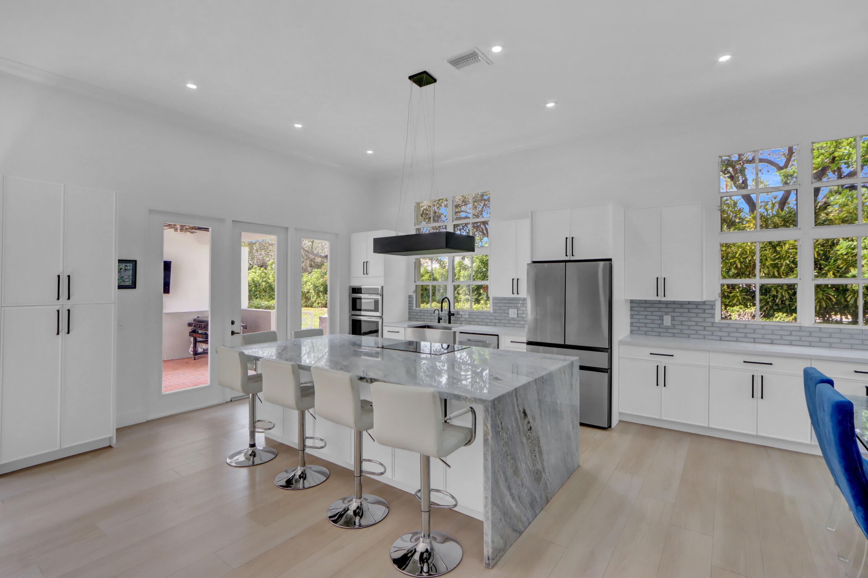 5885 Northwest 40th Terrace Boca Raton, FL 33496 - Photo 7 of 37 Kitchen