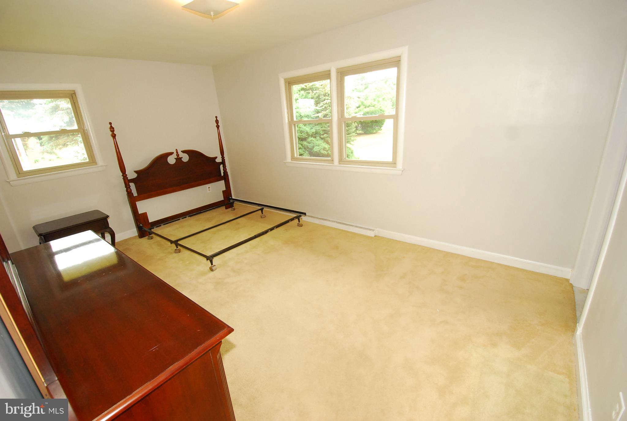 27315 Ridge Road Damascus, MD 20872 - Photo 22 of 28 Bedroom (Master)