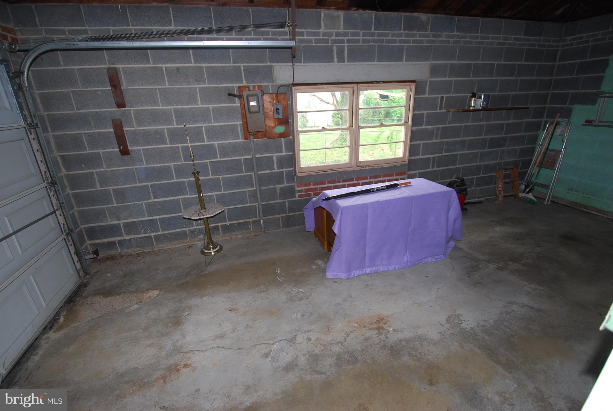 27315 Ridge Road Damascus, MD 20872 - Photo 27 of 28 garage