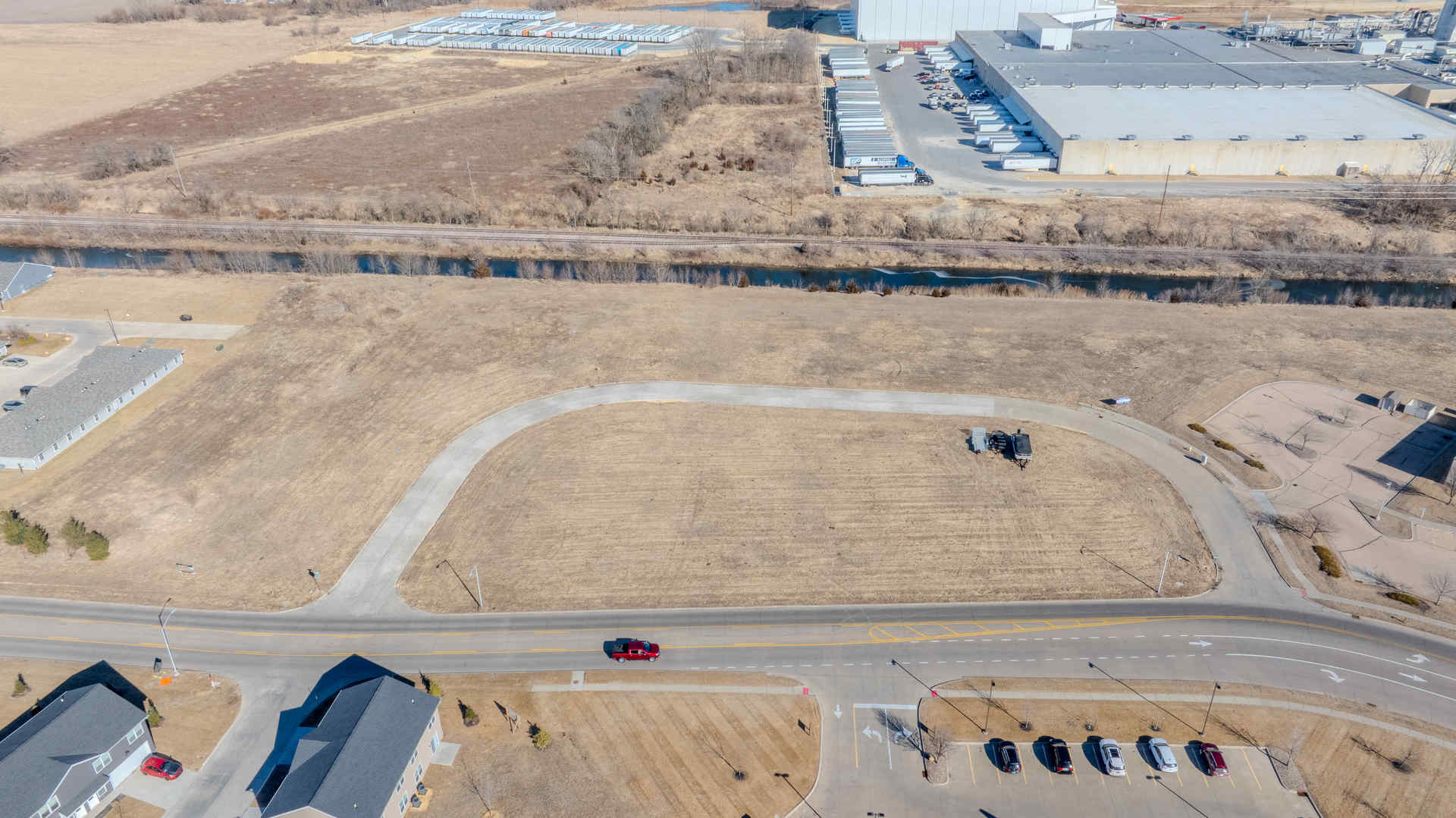 2460 Lillian Way Clinton, IA 52732 - Photo 5 of 5