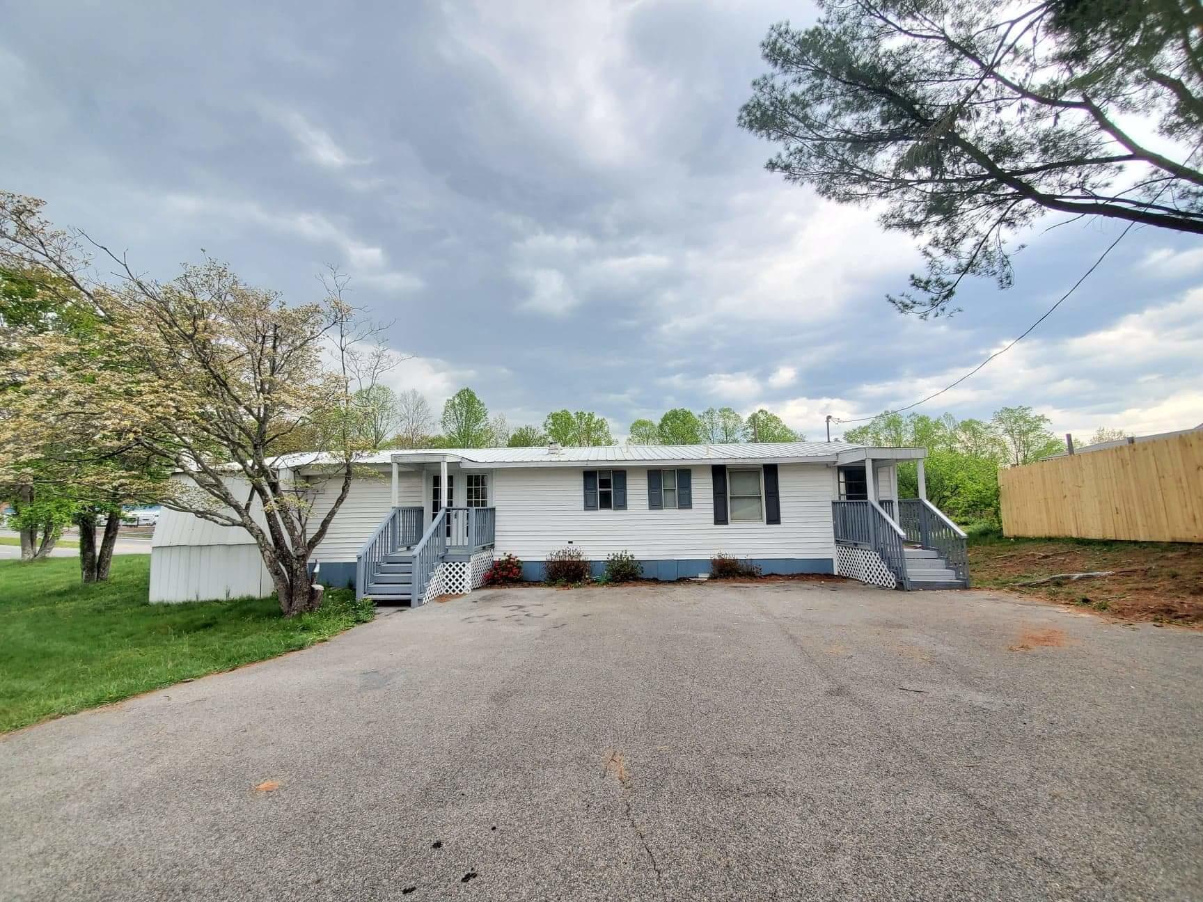 37 Horsley Road Bassett, VA 24055 - Photo 2 of 16 received_295141212065880