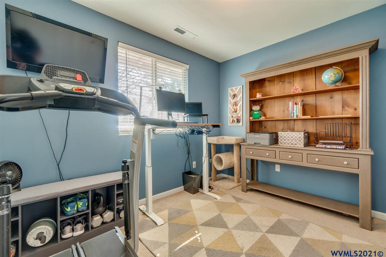 4008 Lone Oak Road Southeast Salem, OR 97302 - Photo 20 of 36 Gallery Image 20