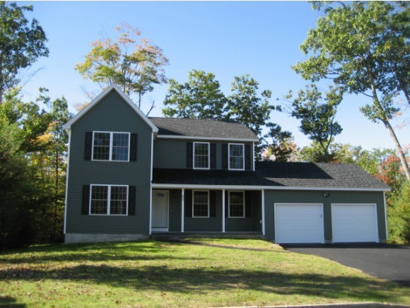 25 Collins Circle Rochester, NH 03867 - Photo 1 of 1