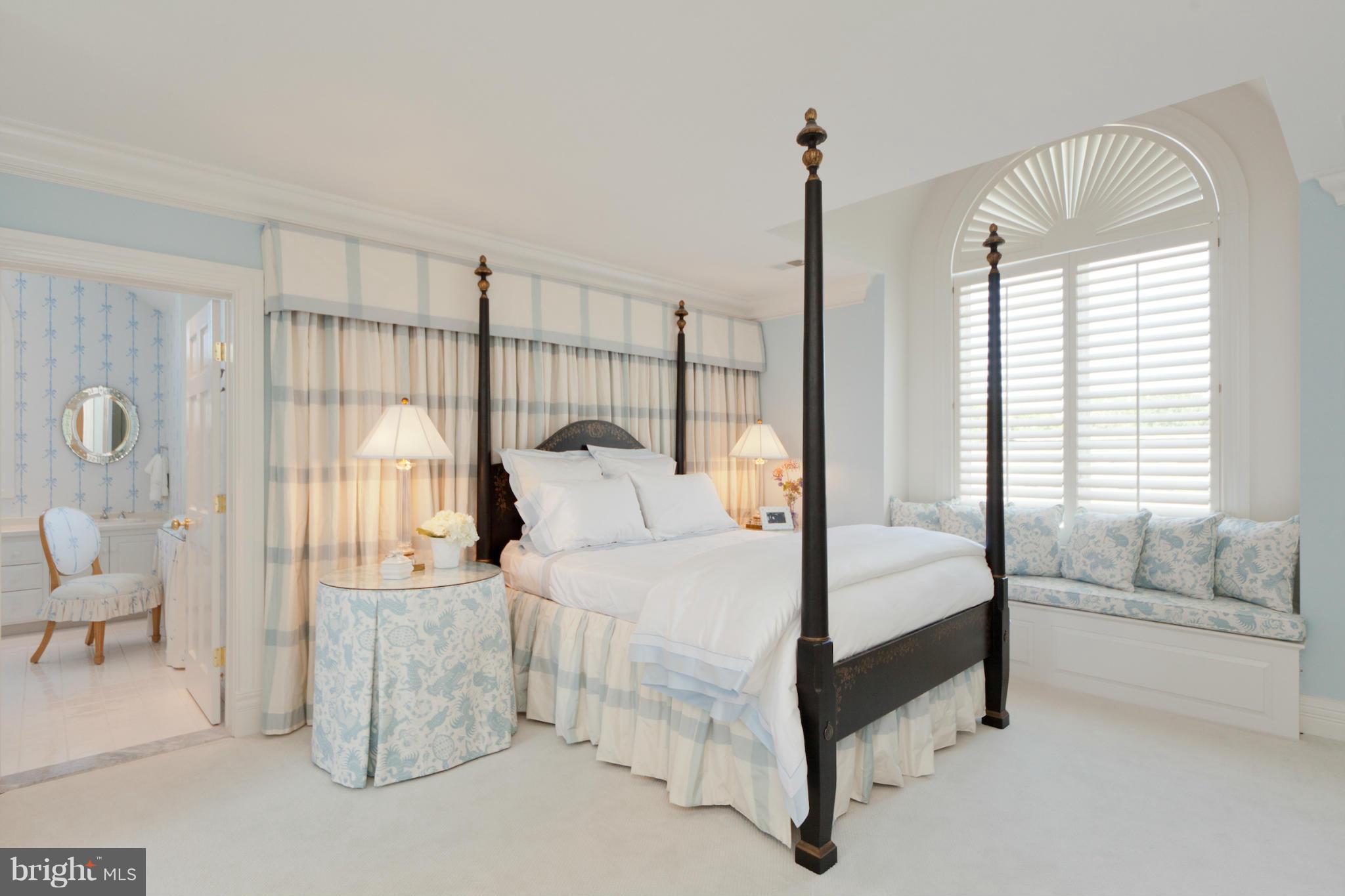 1234 Cherry Tree Lane Annapolis, MD 21403 - Photo 15 of 29 a bed room with bed and window