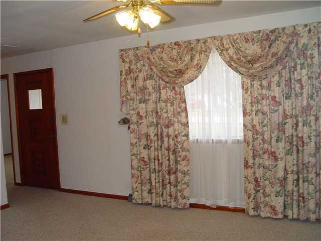4259 Charlotte Road Obetz, OH 43207 - Photo 2 of 15