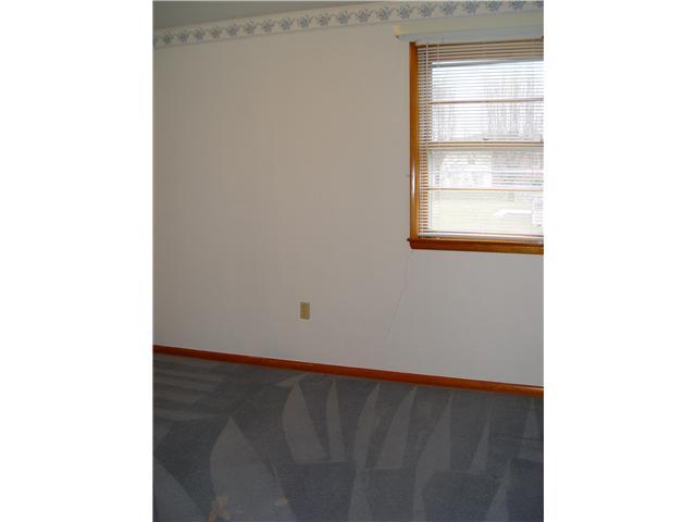 4259 Charlotte Road Obetz, OH 43207 - Photo 9 of 15